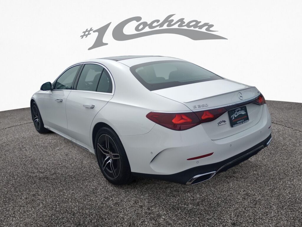 2025 Mercedes Benz E 350 4MATIC photo 4