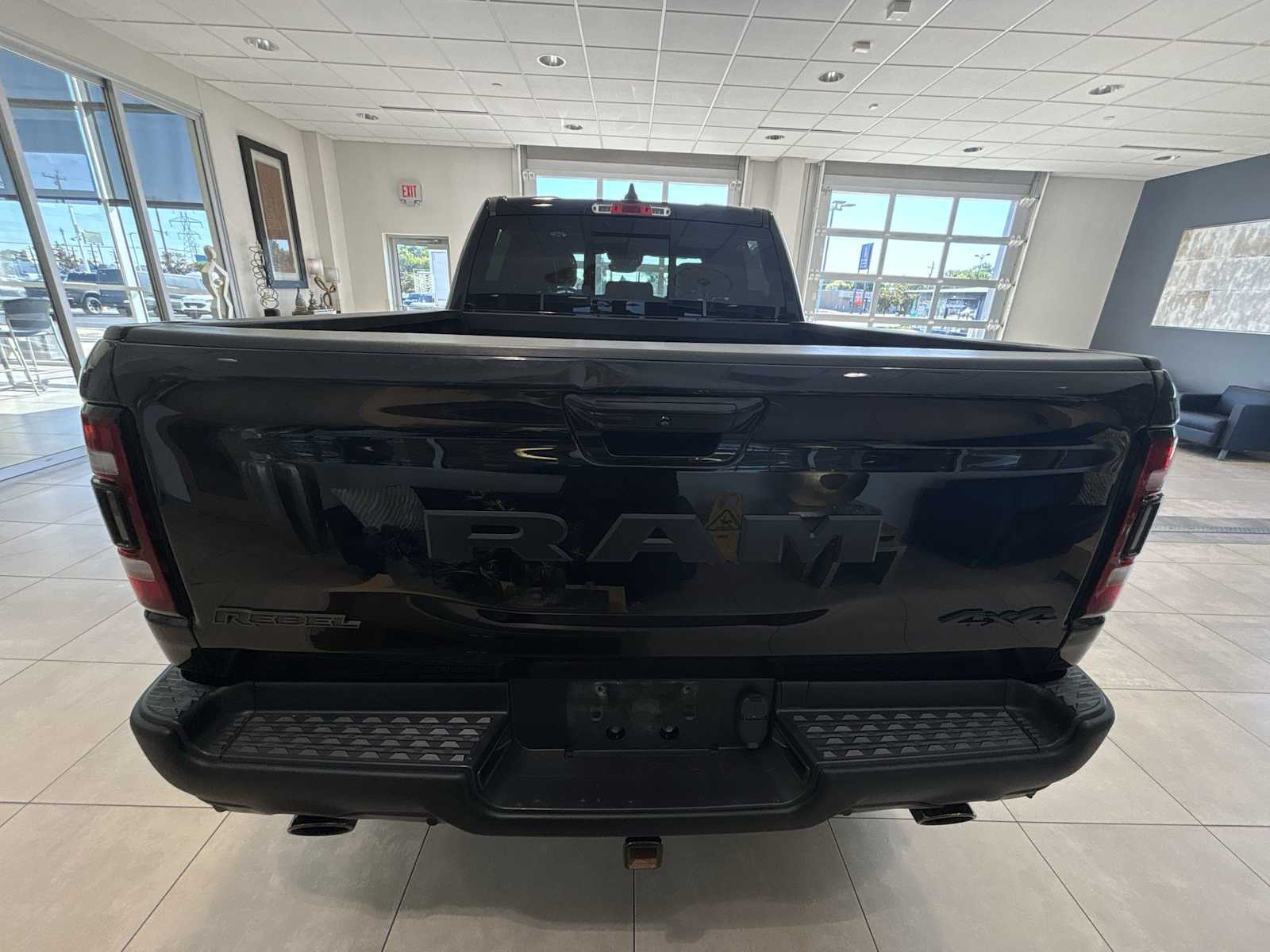 2022 Ram 1500 Rebel photo 3