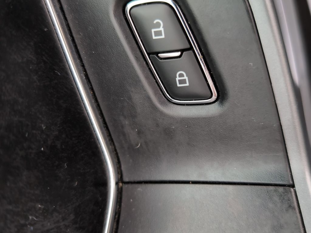 2021 Ford F-150 XLT photo 26