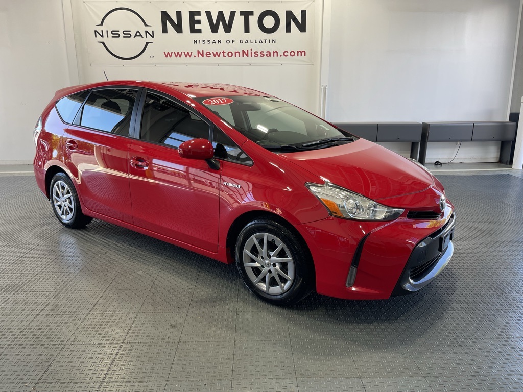 Used 2017 Toyota Prius v Three with VIN JTDZN3EU3HJ069521 for sale in Gallatin, TN