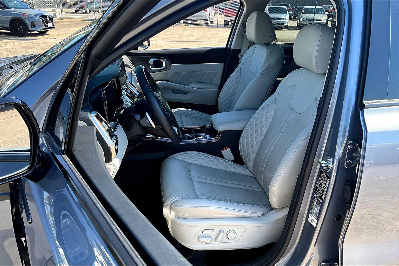 2023 Kia Sorento SX Prestige photo 13