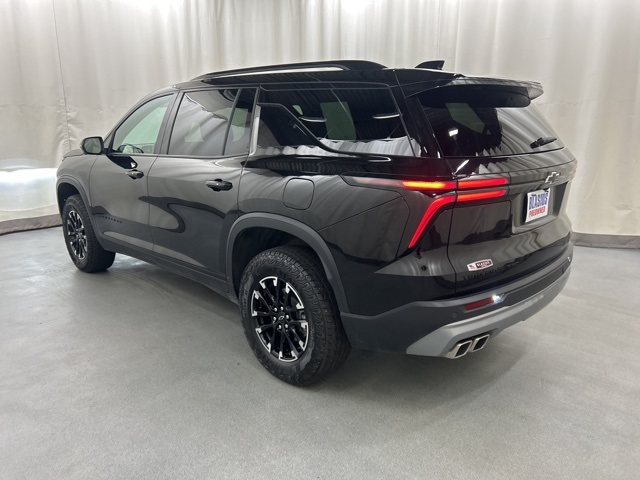2024 Chevrolet Traverse Z71 photo 3