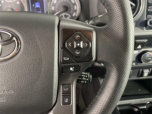 2023 Toyota Tacoma TRD Off-Road photo 14