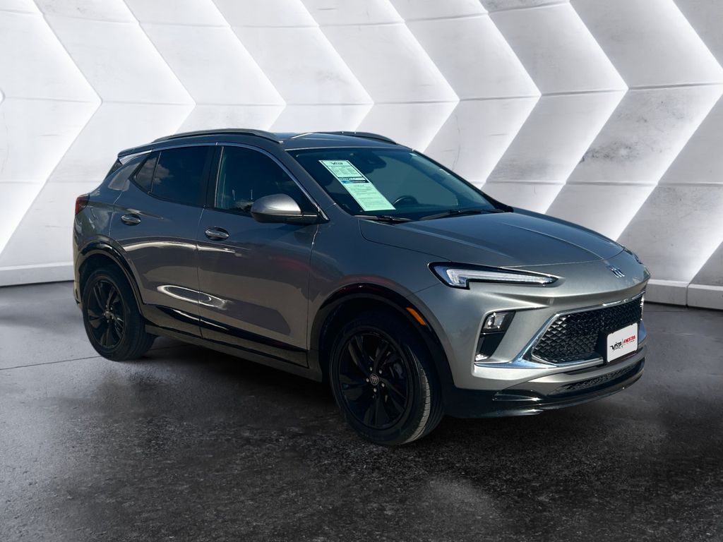 2024 Buick Encore GX Sport Touring photo 3