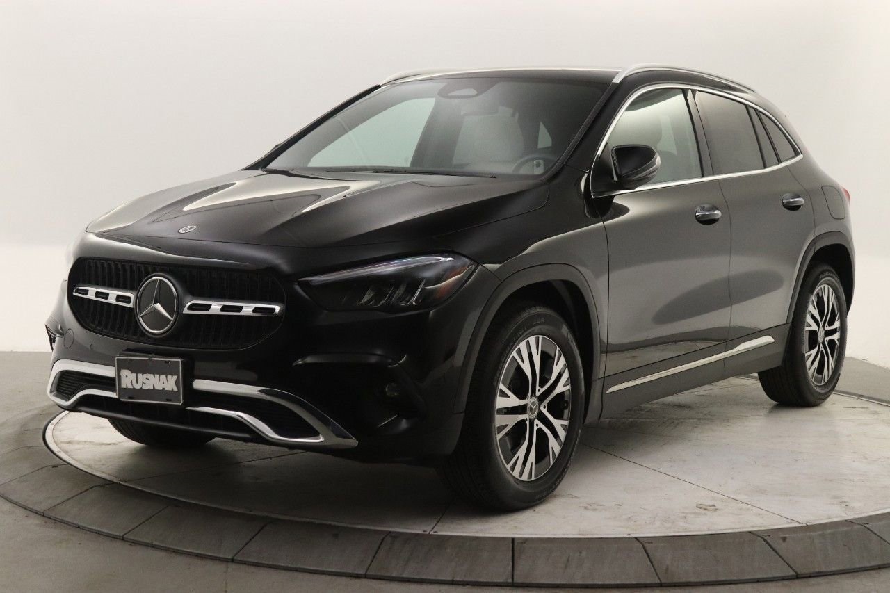 2025 Mercedes Benz GLA 250 photo 3