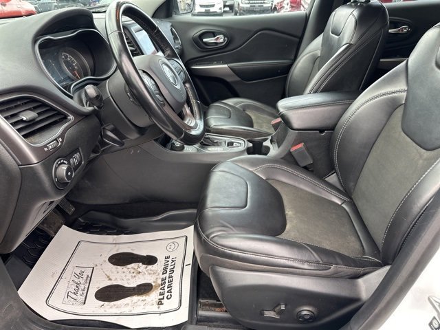 2021 Jeep Cherokee Latitude photo 9