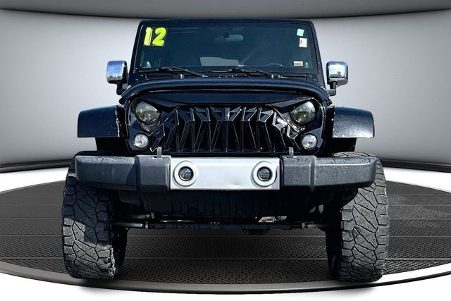 Used 2012 Jeep Wrangler Unlimited Sahara with VIN 1C4HJWEG5CL196173 for sale in Kansas City