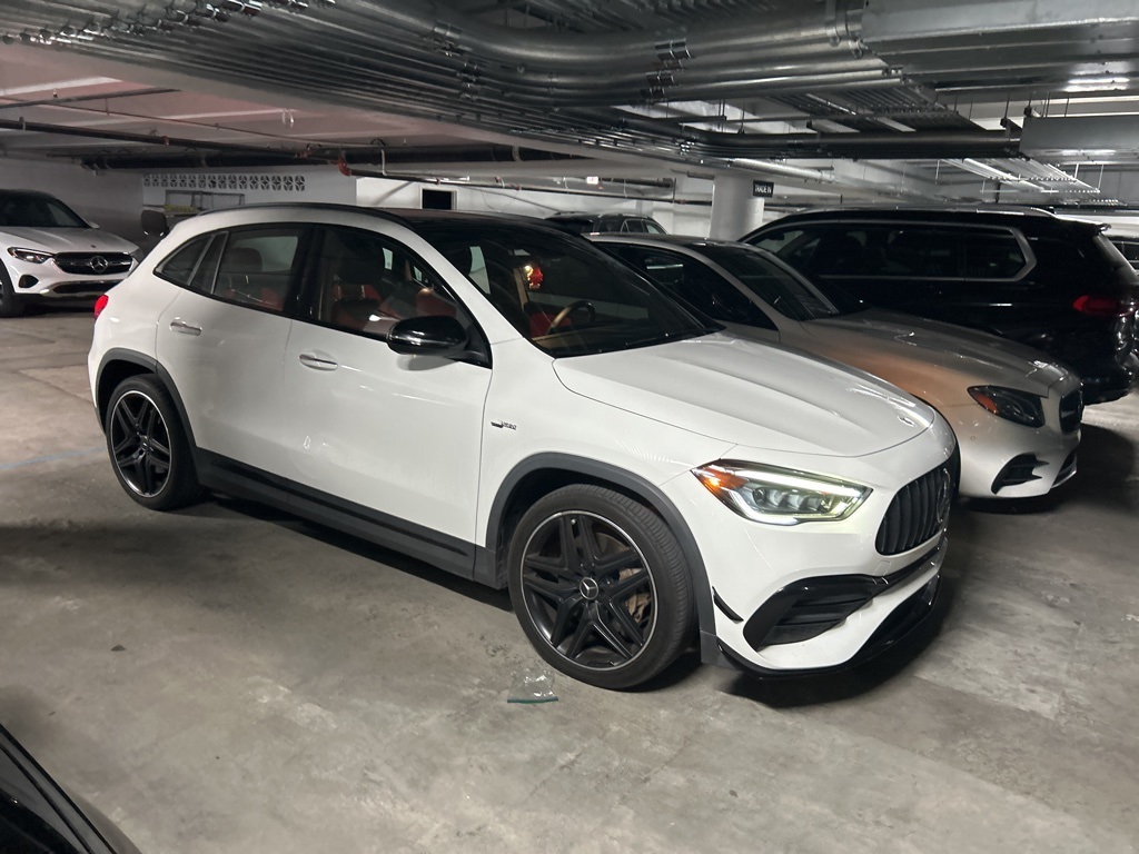 2022 Mercedes-Benz GLA GLA35 AMG's photo
