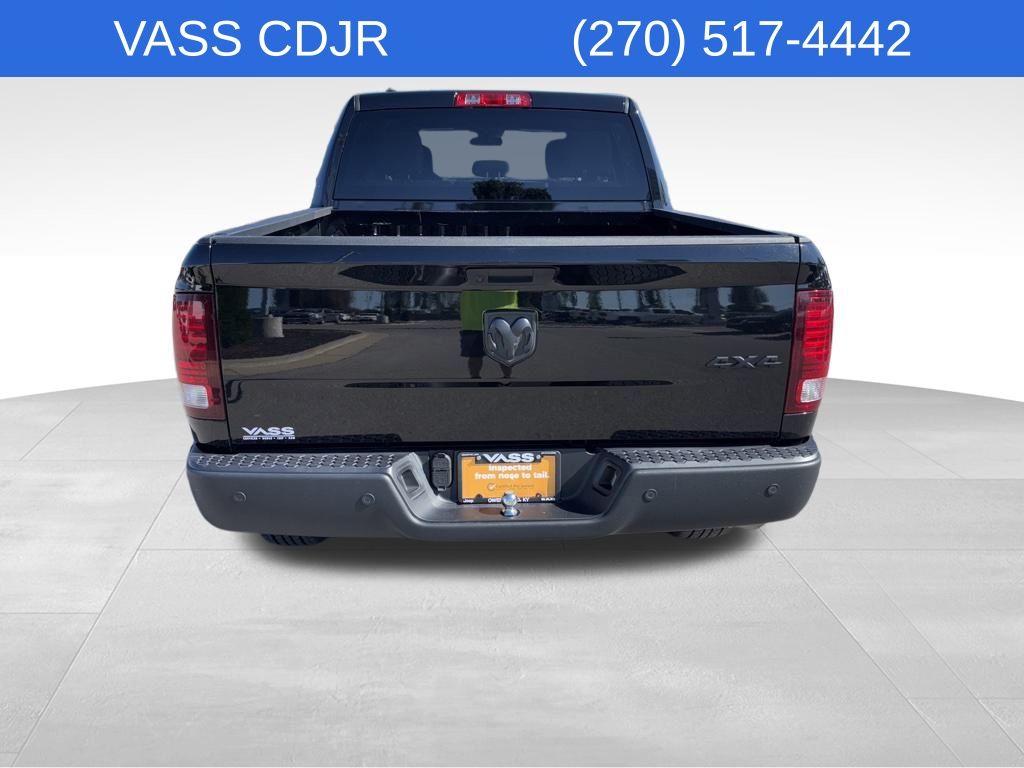 2023 Ram 1500 SLT photo 23