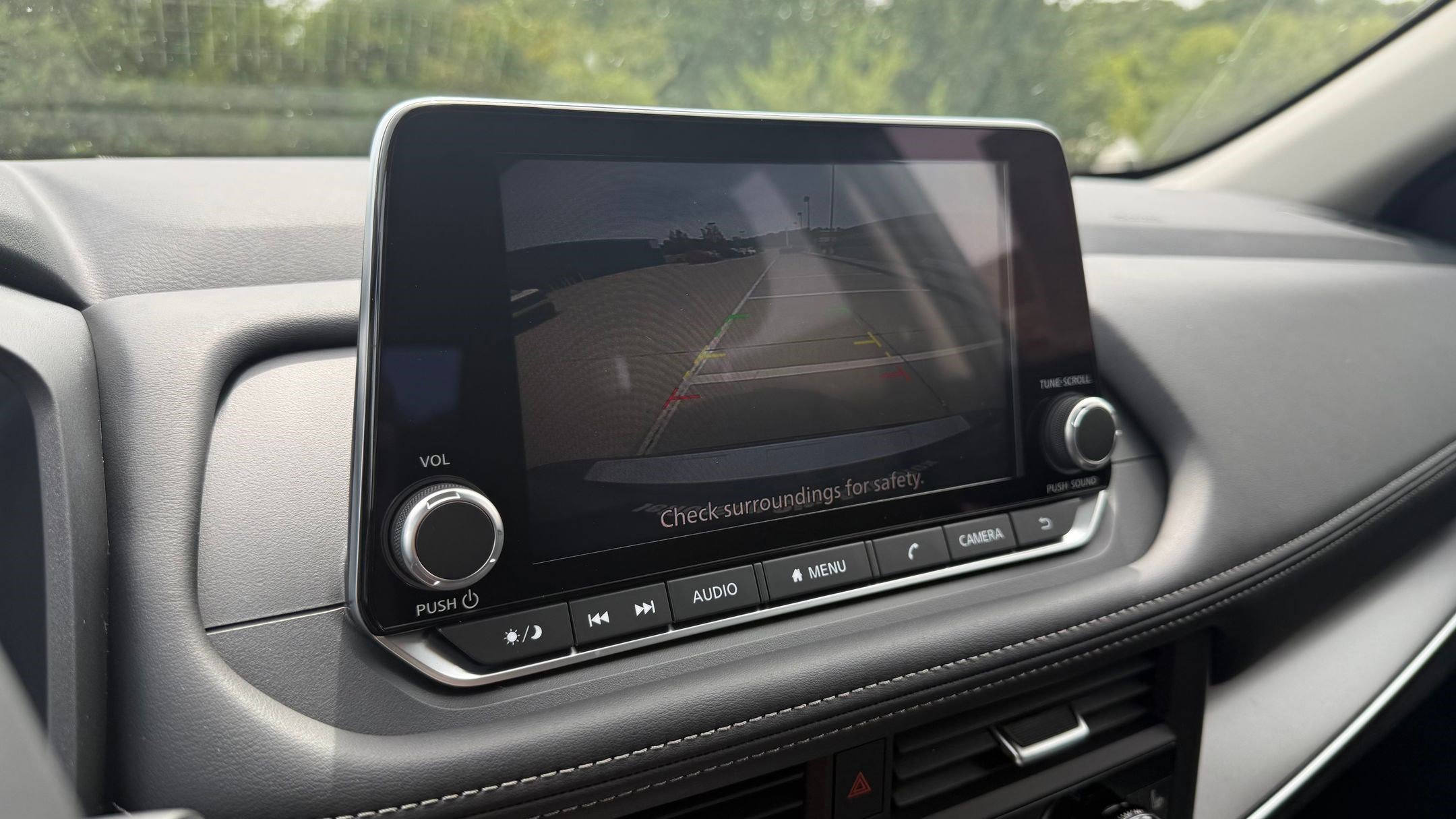 2026 Nissan Rogue SV photo 24