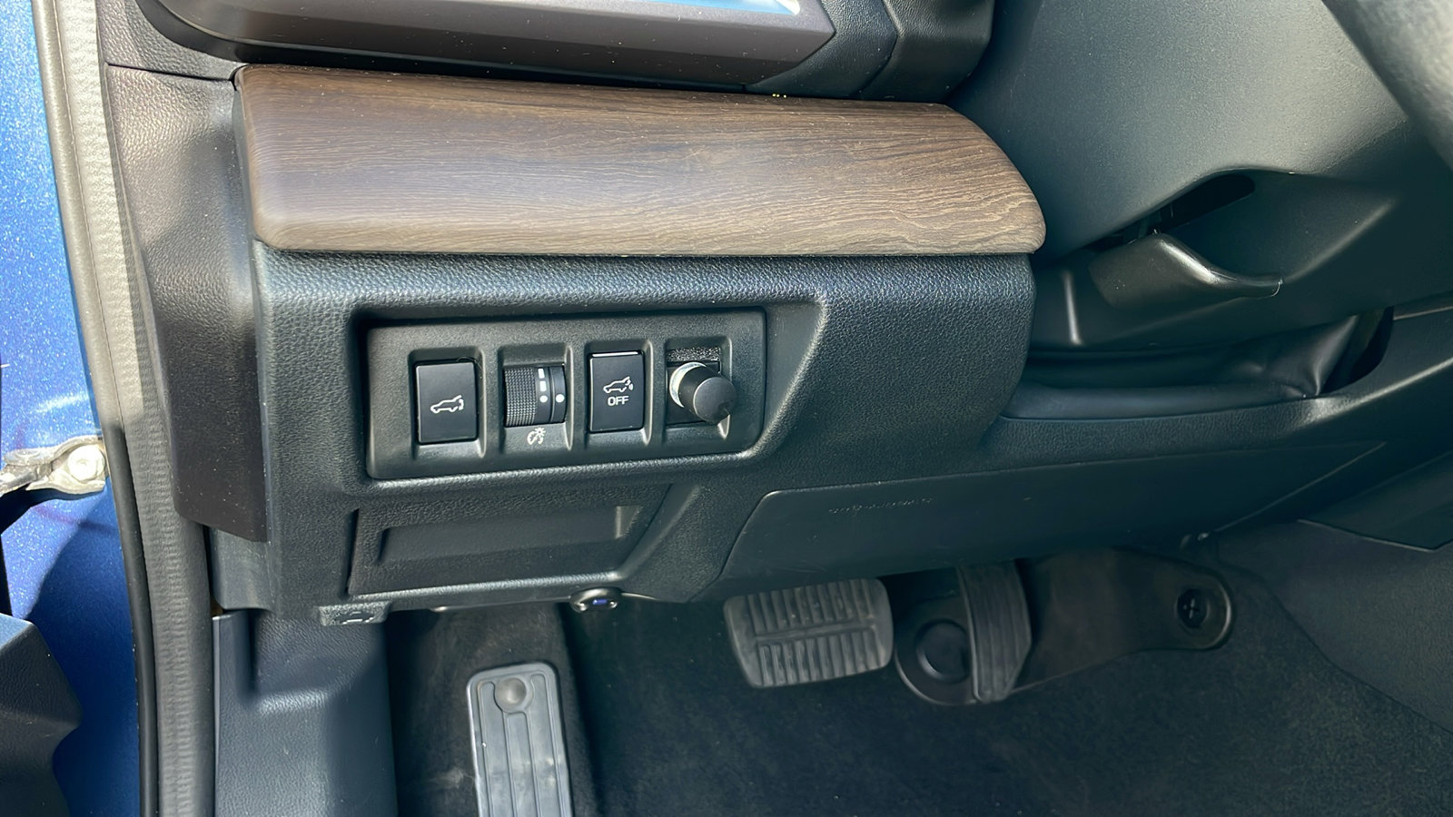 2022 Subaru Outback Limited photo 25