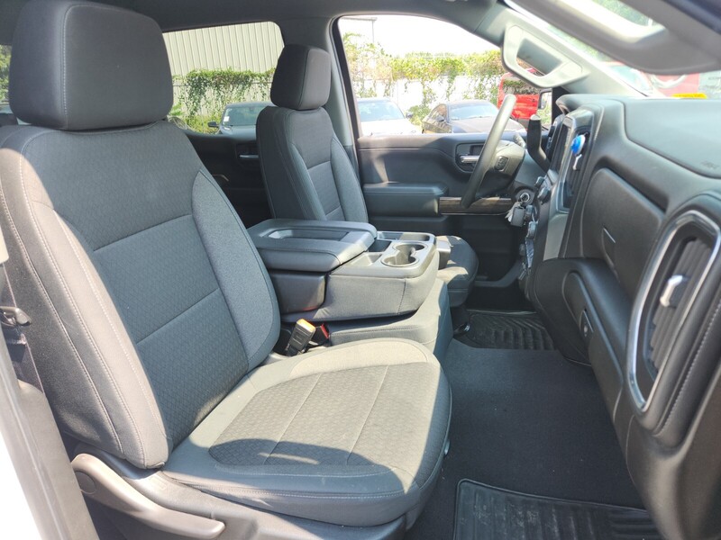 2020 Chevrolet Silverado 1500 LT photo 16