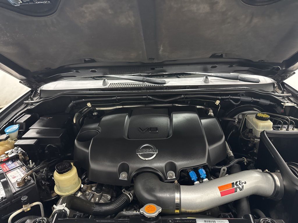 2008 Nissan Pathfinder LE photo 23