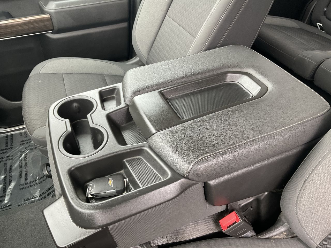 2022 Chevrolet Silverado 1500 RST photo 19