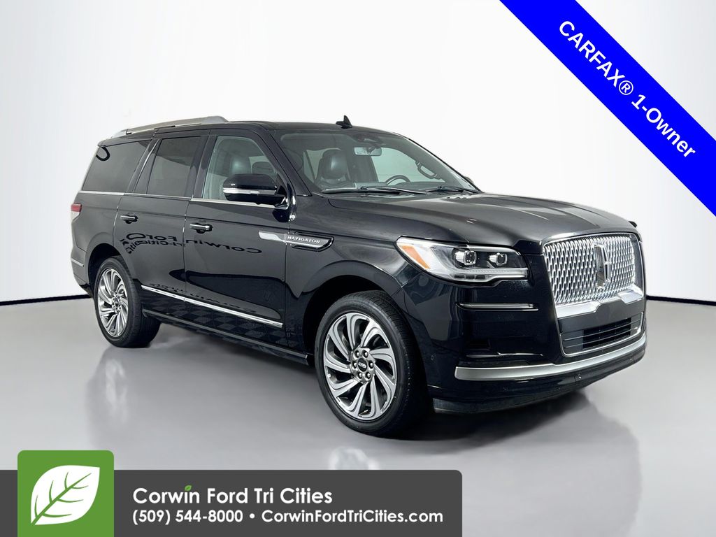 2024 Lincoln Navigator Reserve's photo