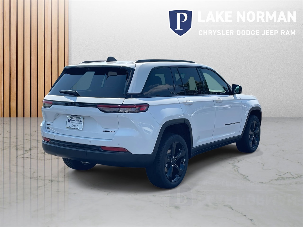 2025 Jeep Grand Cherokee Limited photo 8