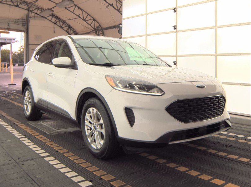 2021 Ford Escape SE photo 4