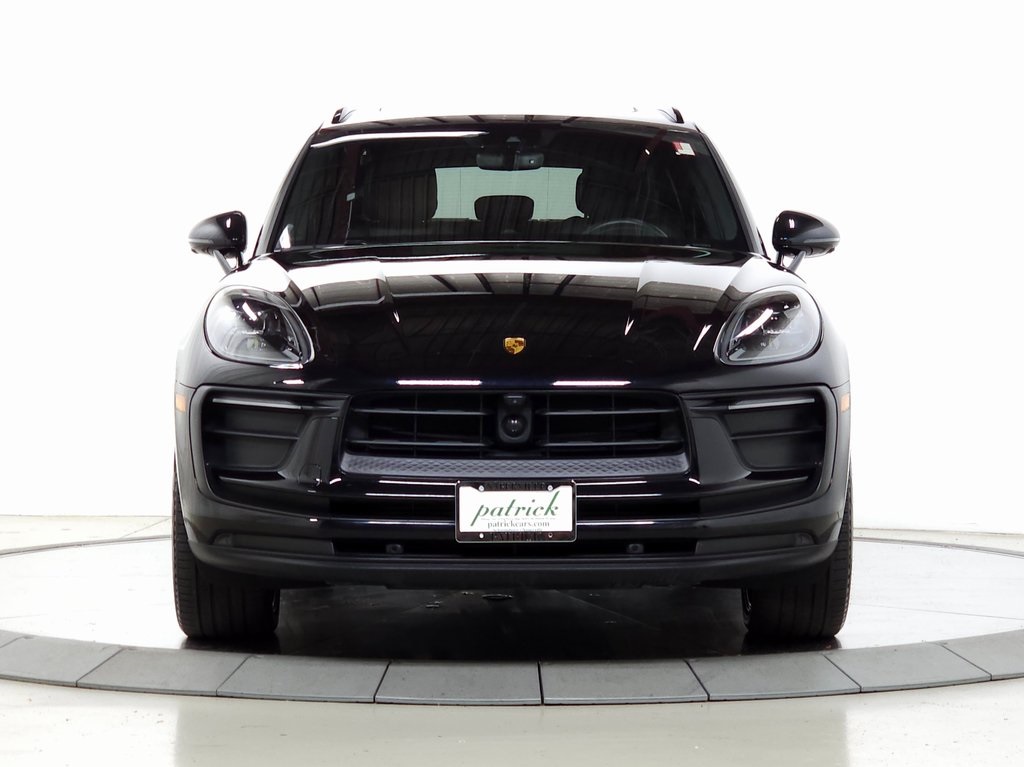 2022 PORSCHE MACAN - Image 11
