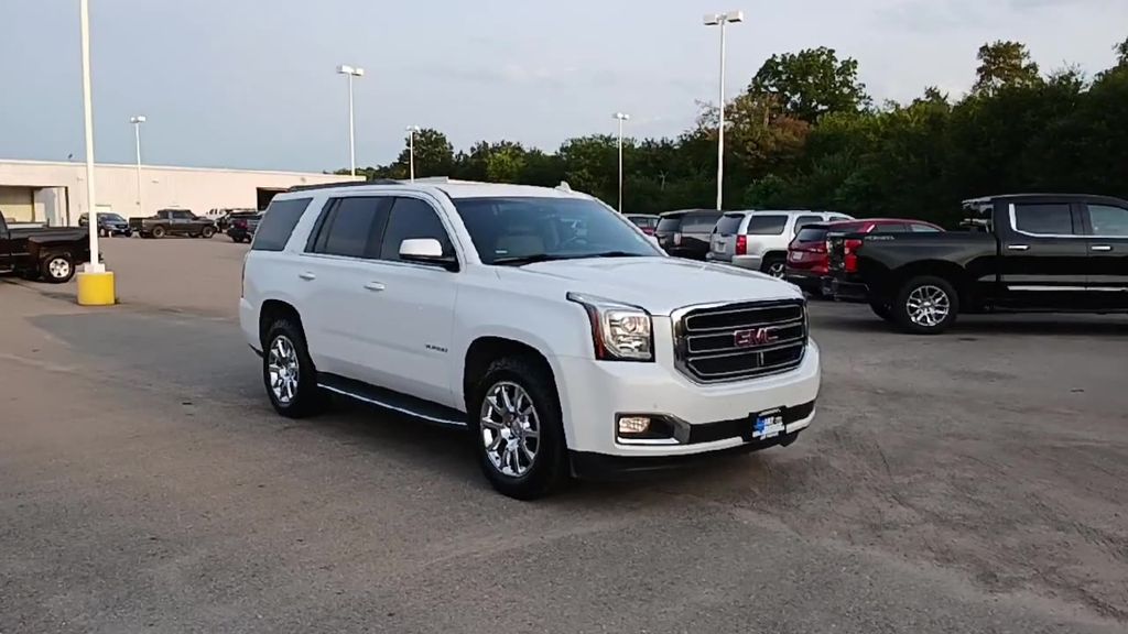 2016 Gmc Yukon SLT photo 2