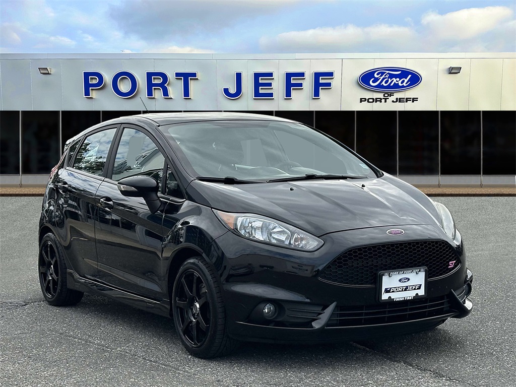 Used 2017 Ford Fiesta ST with VIN 3FADP4GX3HM128271 for sale in Port Jefferson Station, NY