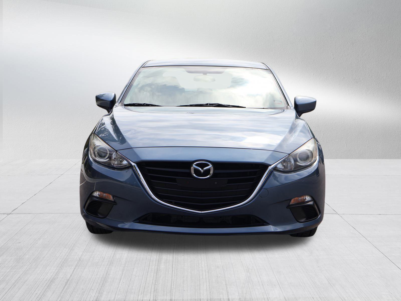 Used 2015 Mazda MAZDA3 i Sport with VIN JM1BM1U71F1247802 for sale in Kansas City