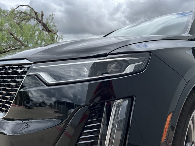 2025 Cadillac XT6 Premium Luxury photo 6