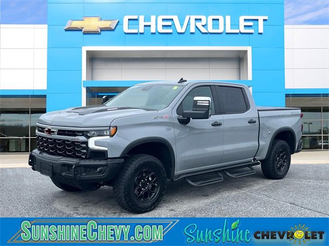 2024 Chevrolet Silverado 1500 ZR2's photo