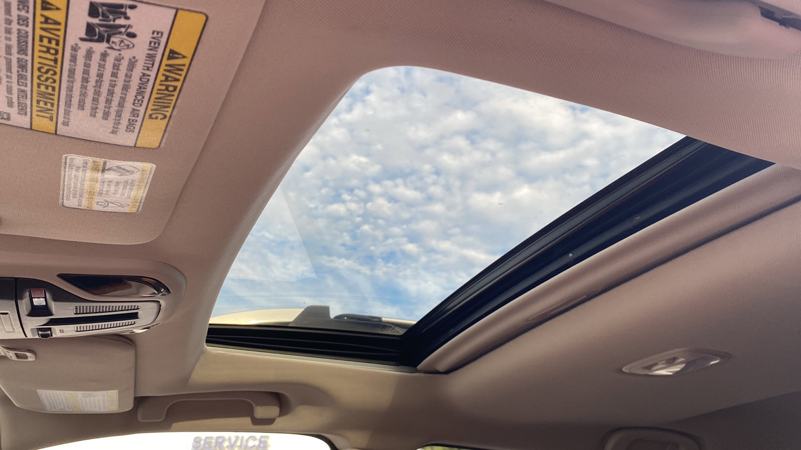 2025 Subaru Outback Touring photo 19