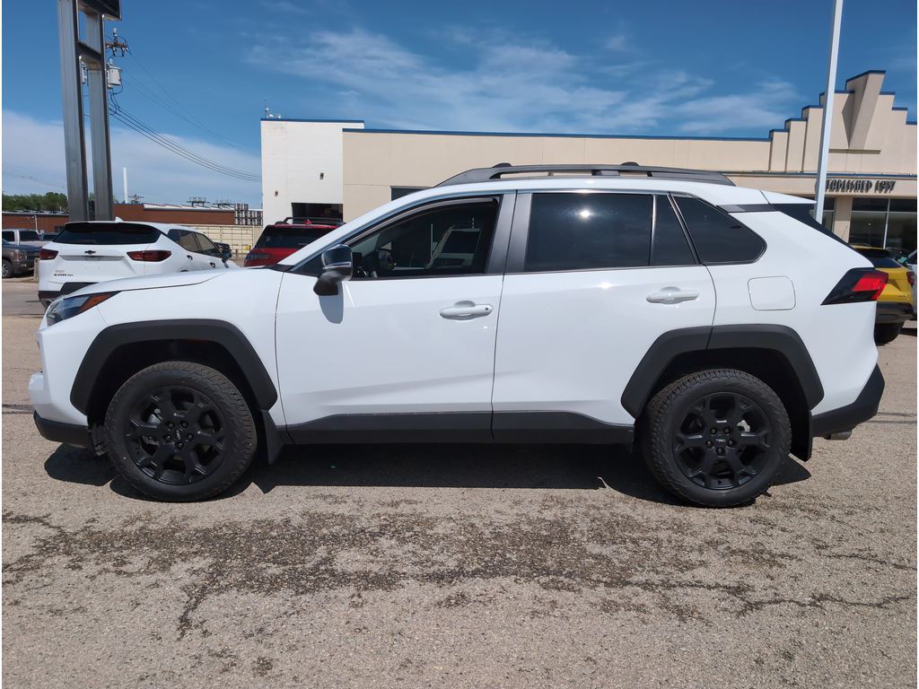 2024 Toyota RAV4 TRD photo 3