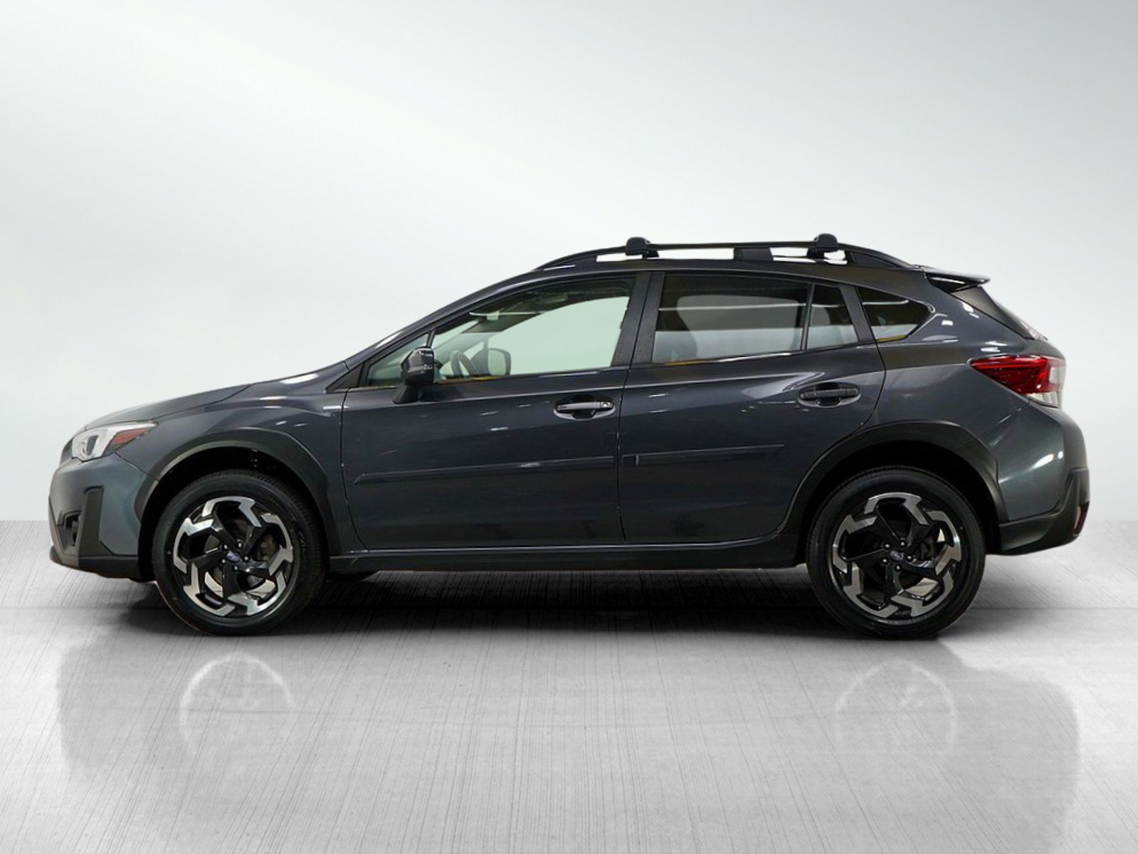 Used 2021 Subaru Crosstrek Limited with VIN JF2GTHNC3M8673350 for sale in South Saint Paul, Minnesota