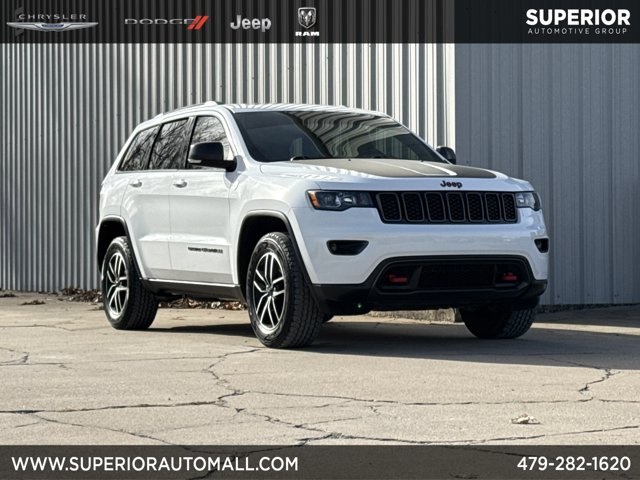 2020 Jeep Grand Cherokee Trailhawk's photo