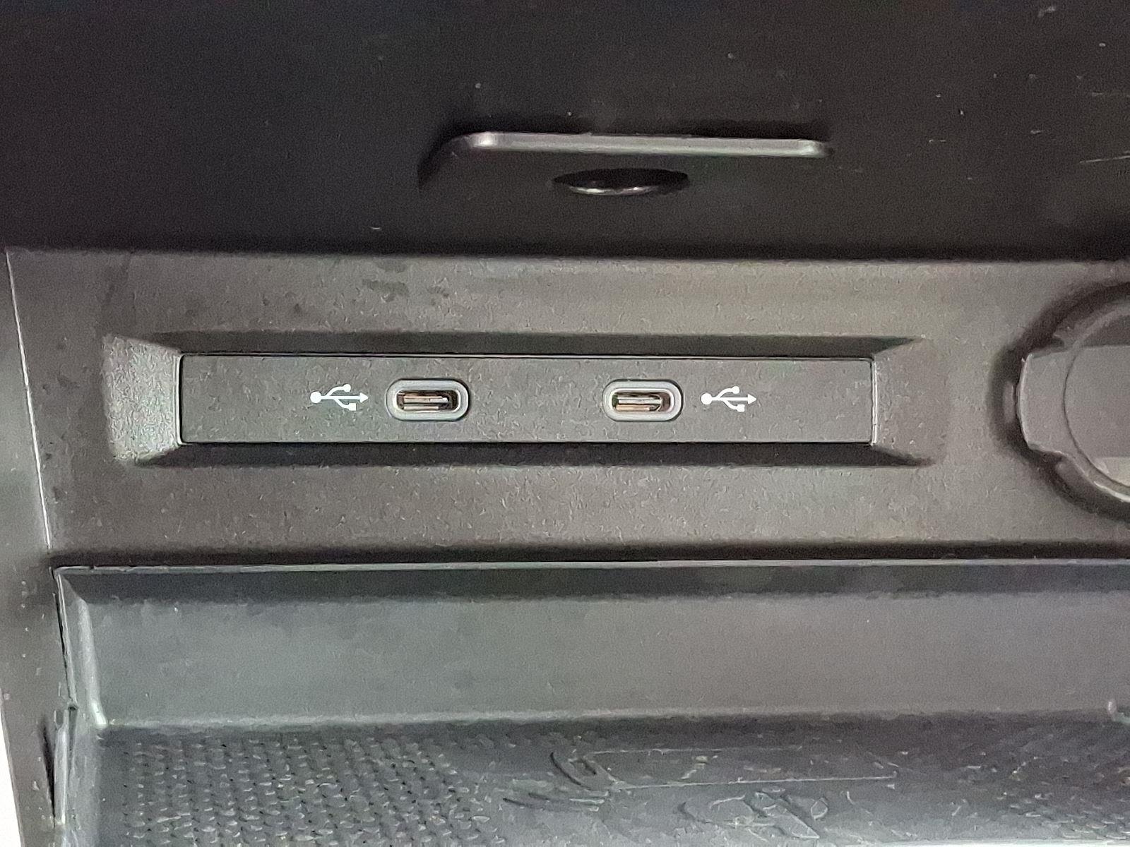 2024 Volkswagen Tiguan SE Wolfsburg Edition photo 20