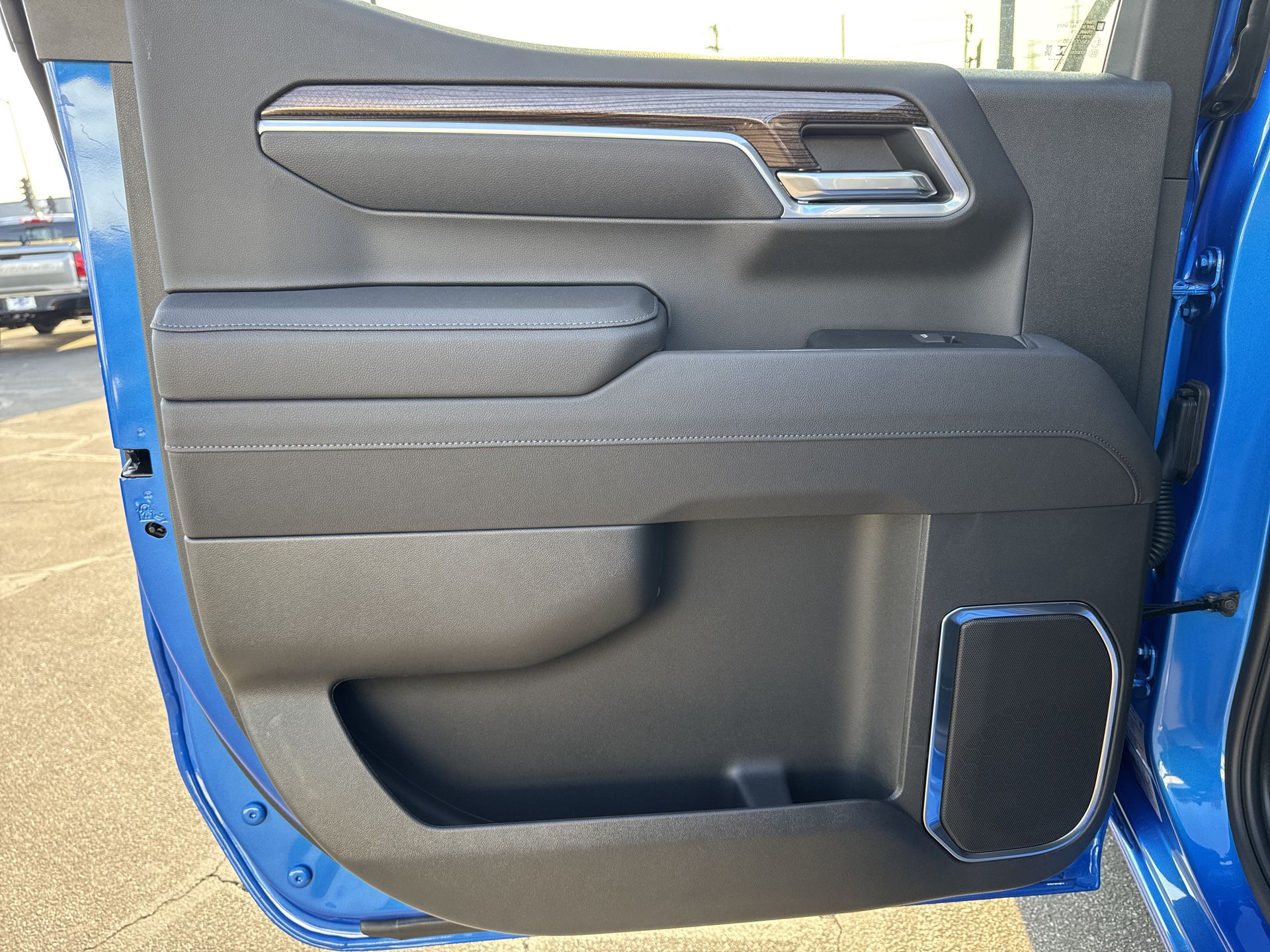 2026 Chevrolet Silverado 1500 RST photo 25
