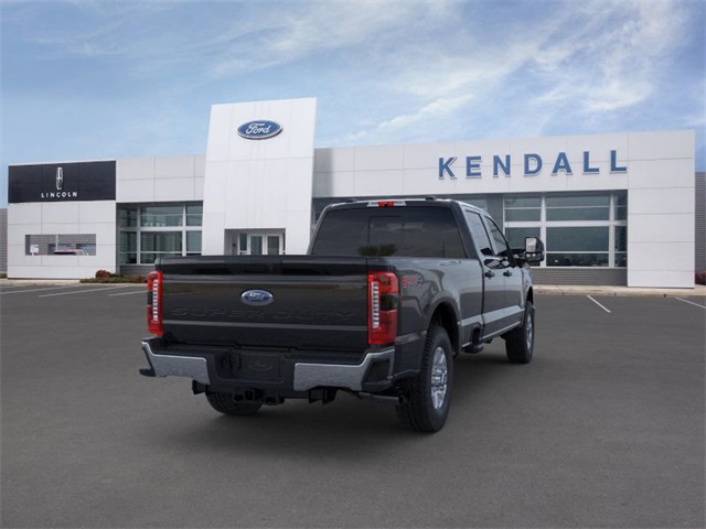 2025 Ford F-350 photo 8