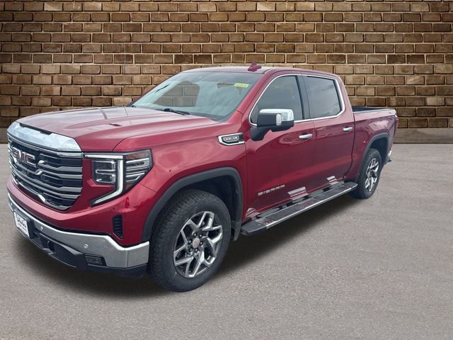 2022 GMC Sierra 1500 SLT's photo