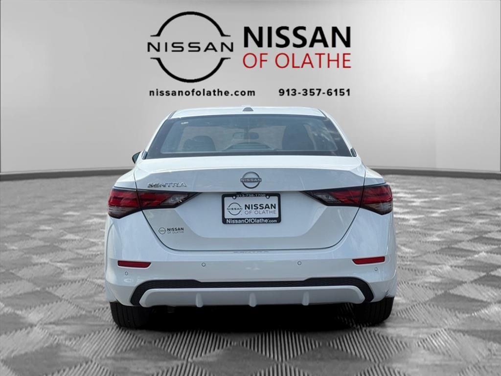 2025 Nissan Sentra SV photo 21