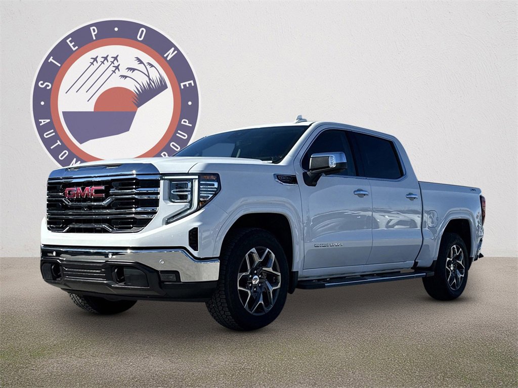 2026 GMC Sierra 1500 SLT's photo