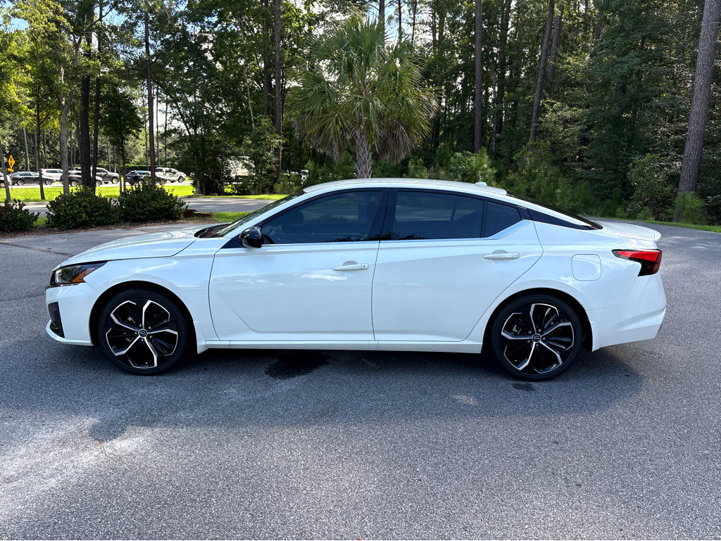 2024 Nissan Altima 2.5 SR photo 33