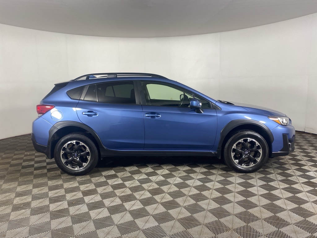 2023 Subaru Crosstrek Premium photo 2