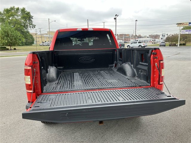 2019 Ford F-150 XLT photo 14