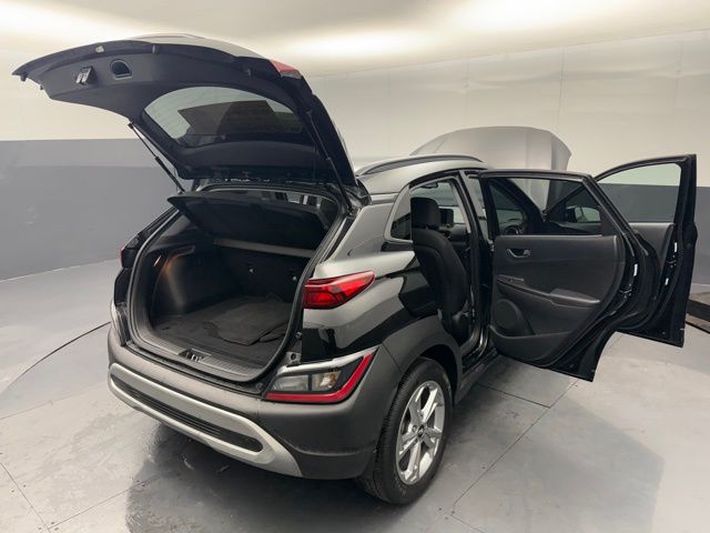 2023 Hyundai Kona SEL photo 24