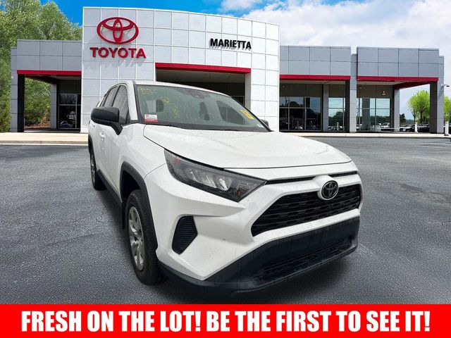 2022 Toyota RAV4 LE