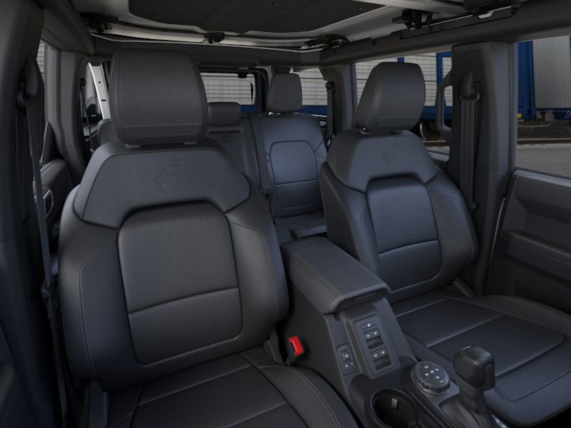2025 Ford Bronco Badlands photo 10