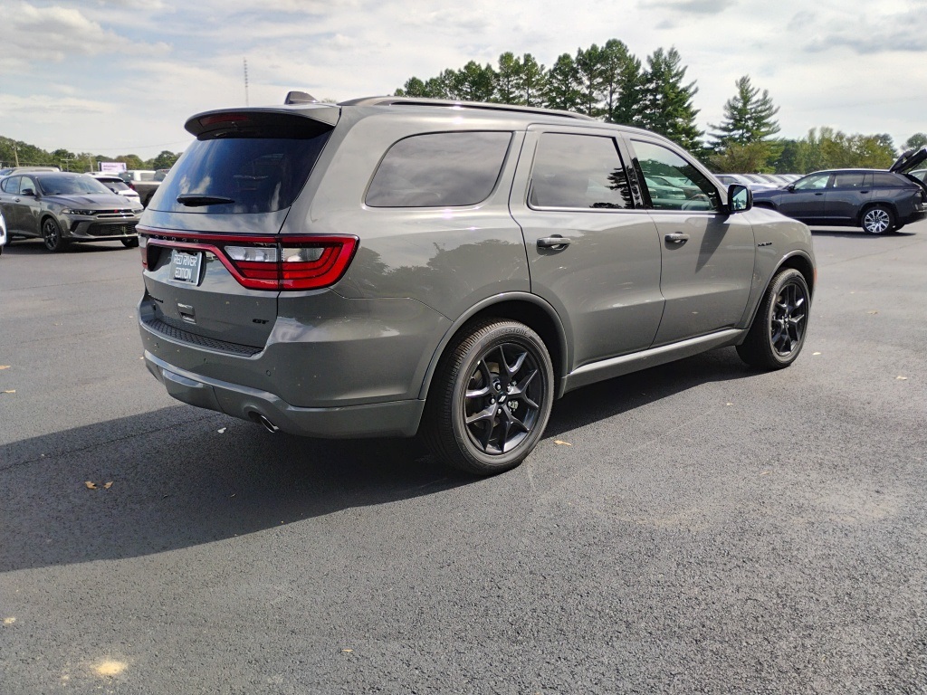 2026 Dodge Durango GT photo 4
