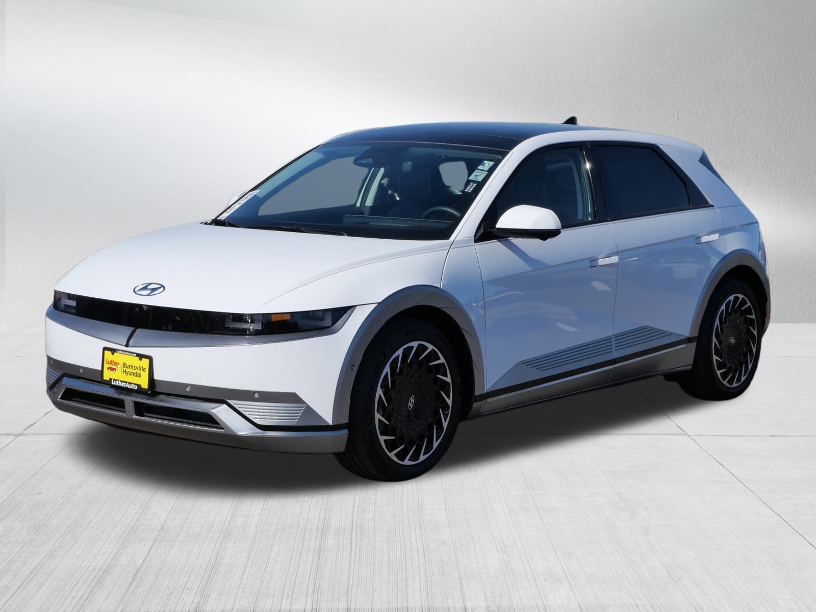 2024 Hyundai Ioniq 5 Limited photo 2