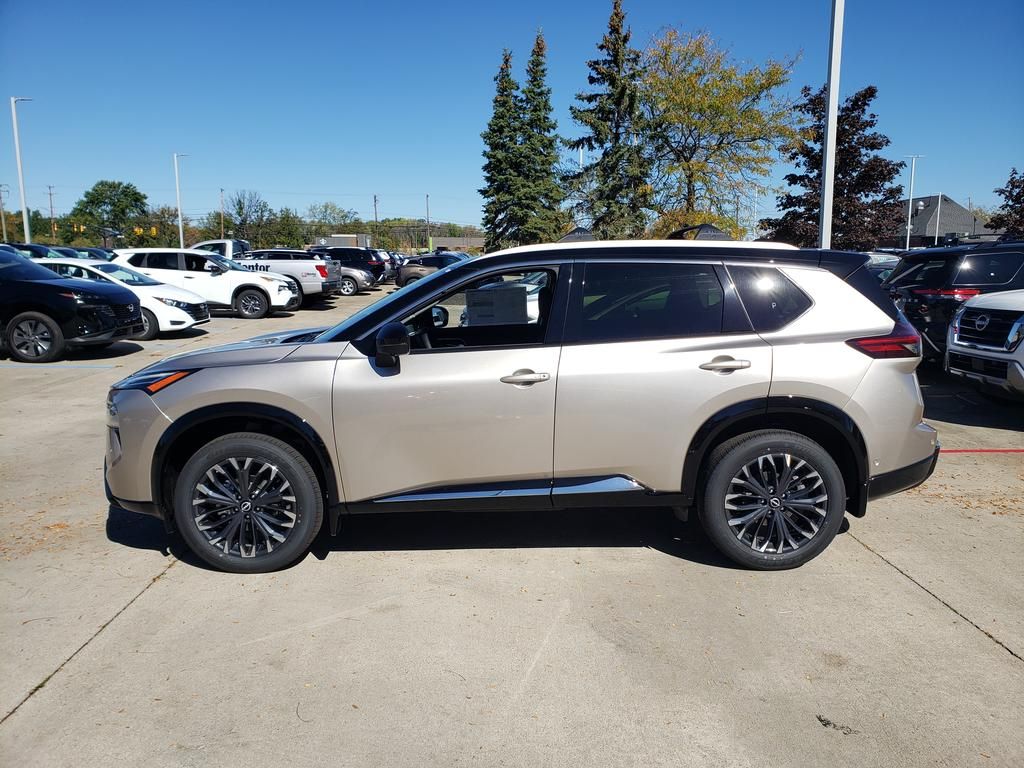 2026 Nissan Rogue Platinum photo 3