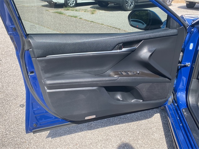 2023 Toyota Camry XSE photo 19