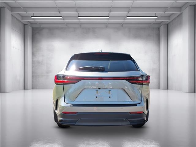 2026 Lexus NX 350 photo 3