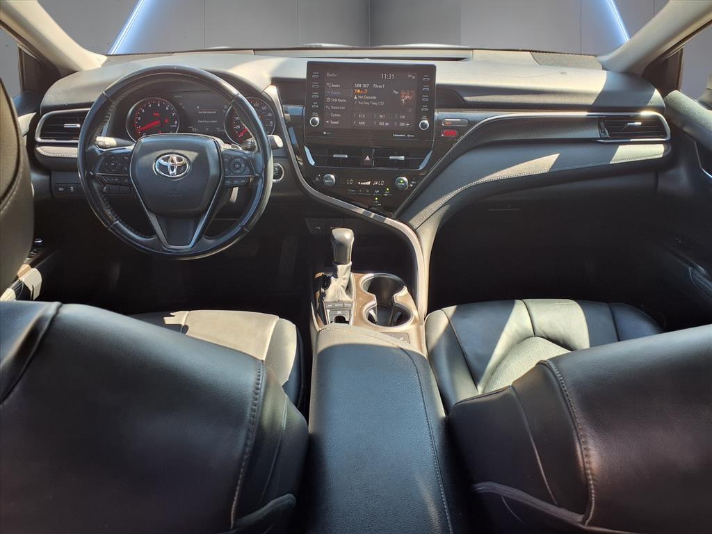 2021 Toyota Camry XSE photo 9