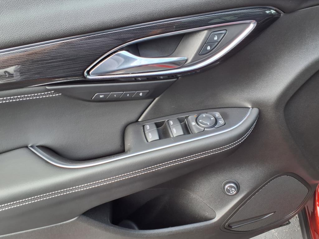 2023 Buick Envision Essence photo 14